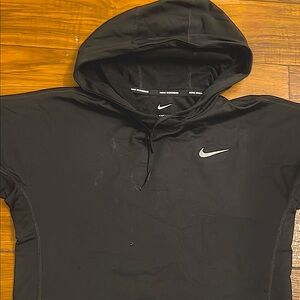 Nike Black Long Sleeve Hoodie NWOT